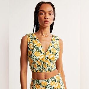 Abercrombie & Fitch Linen-Blend V-Neck Tie-Back Top XS